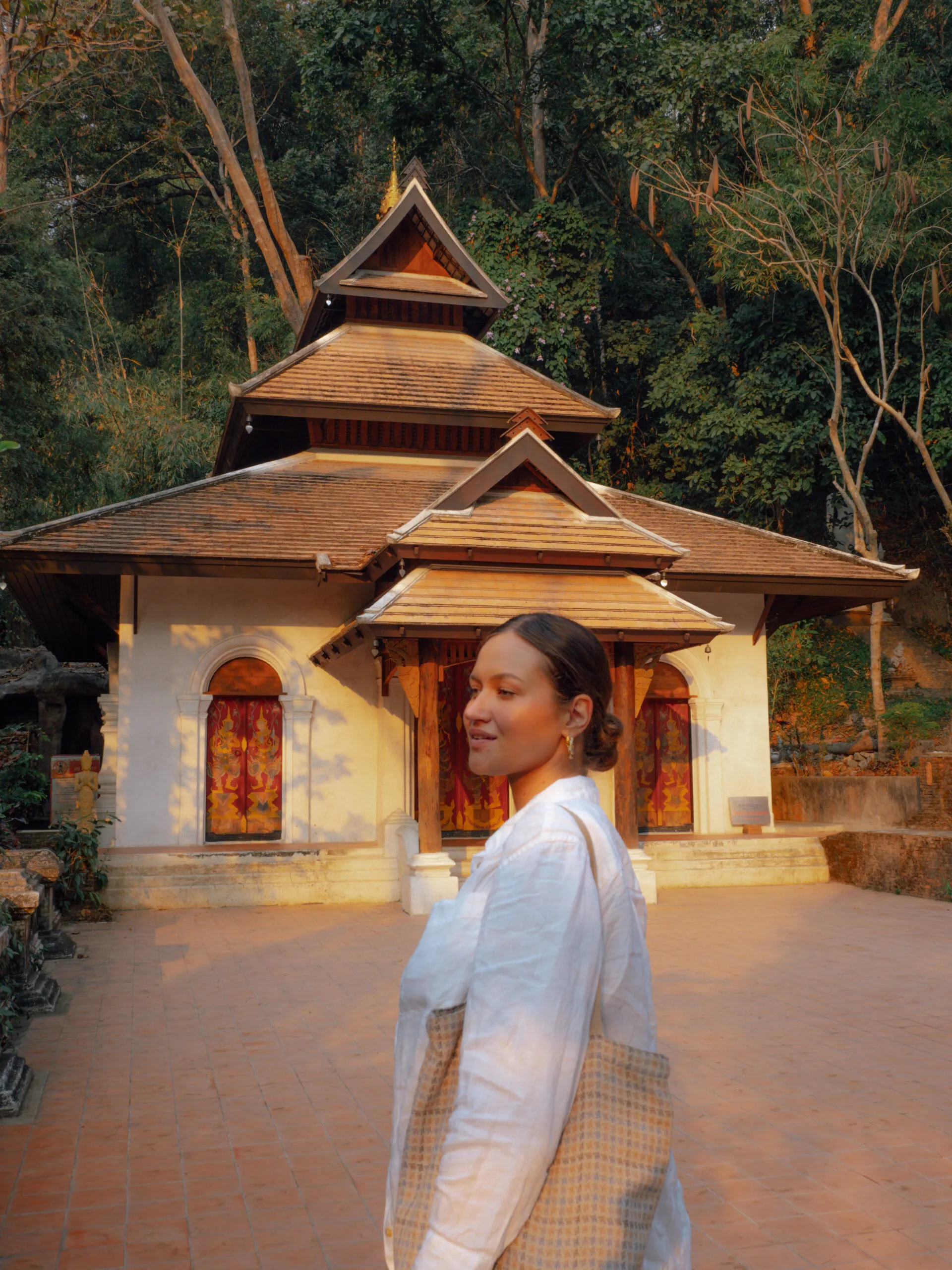 the-15-best-first-time-solo-travel-destinations-she-travelled-the-world